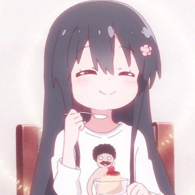 小孩大哭猫咪边哄边擦眼泪